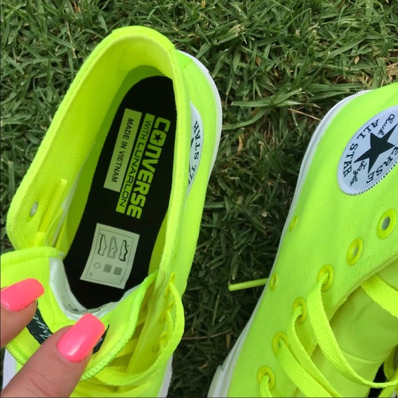 NEW 🎾 WOMENS CONVERSE ALLSTAR II • VOLT - Picture 7 of 8